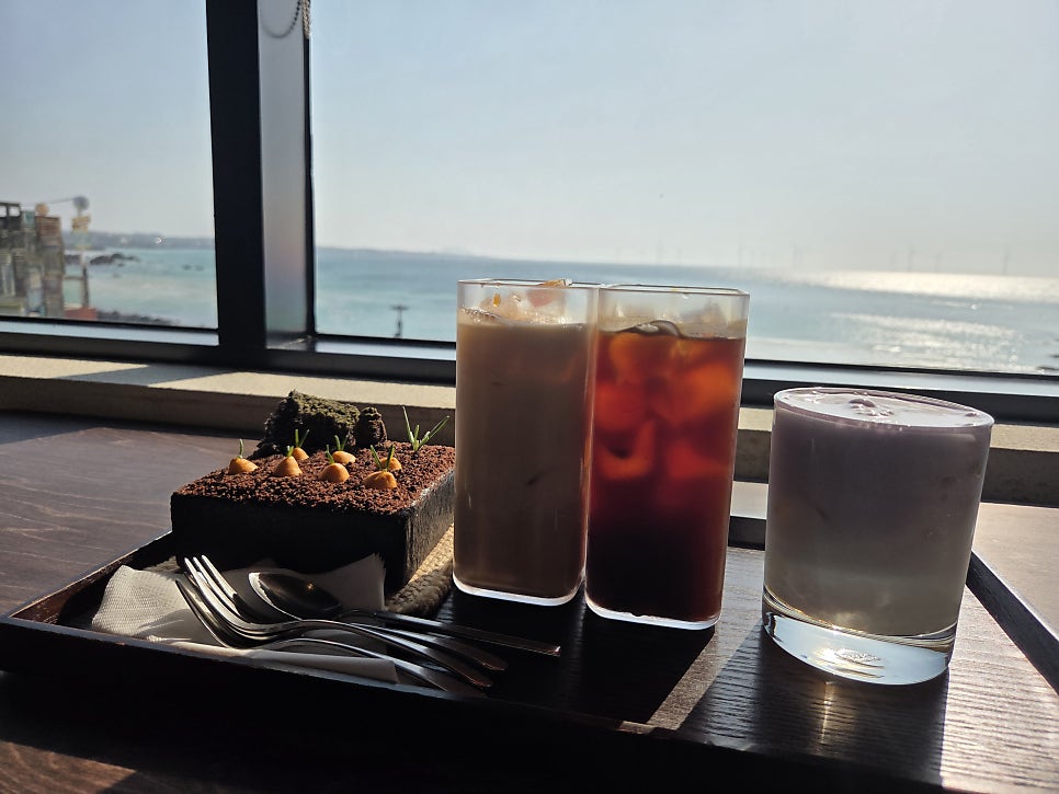 [애월 카페] 청수당 애월 내돈내산 후기 (오션뷰 카페, 애월 맛집)