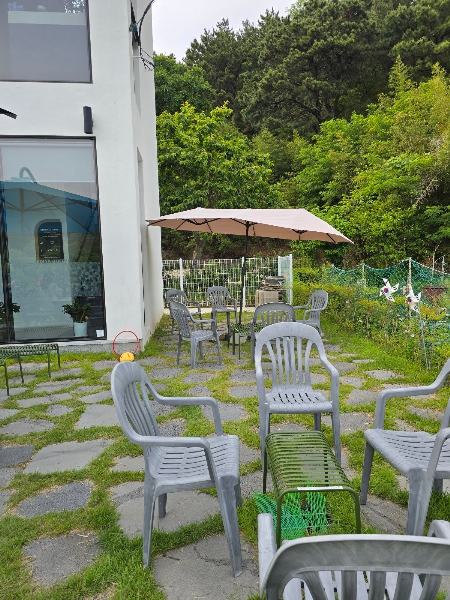 이디야커피 울산선암남영점 사진 4