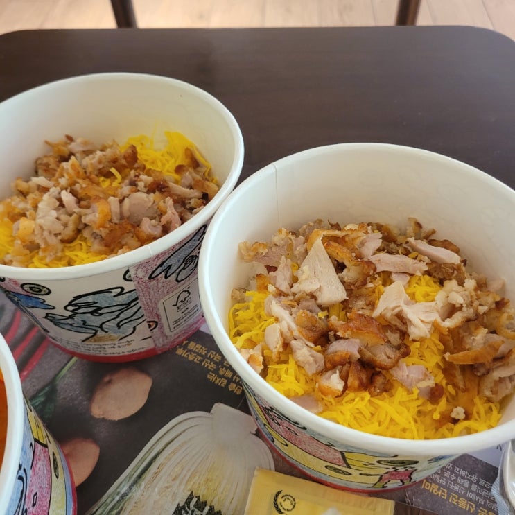  압구정로데오역: 가성비 [한솥도시락 청담플래그십] '치킨마요', '치킨마요 부대찌개 정식' 후기