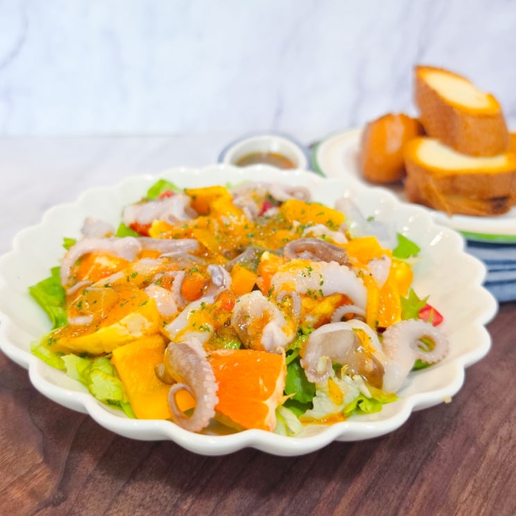 오렌지 쭈꾸미 샐러드, 세비체 느낌이라 더 맛있었어요
