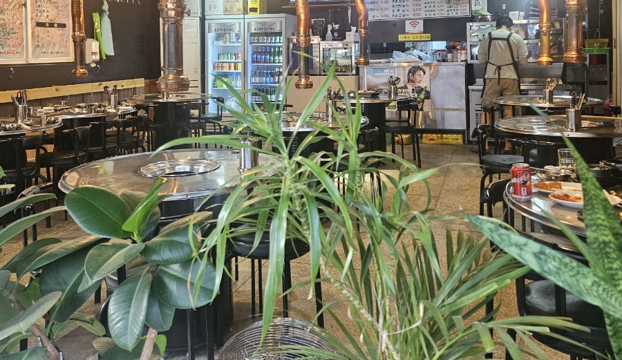 돈돼지참숯뒷고기 사진 2