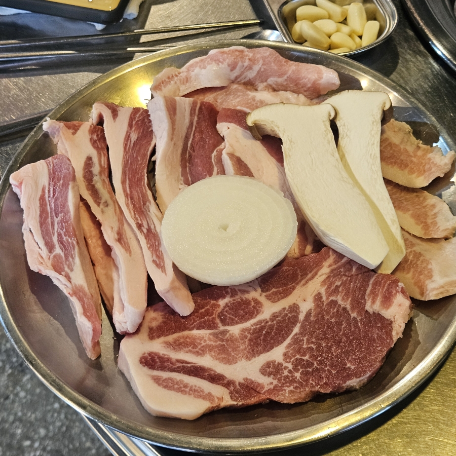 돈돼지참숯뒷고기 사진 4
