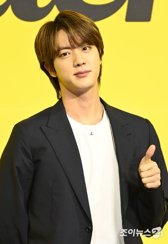 BTSの多忙なスケジュール：ラスベガスでのジンコンサート、AMA、5泊で4回の公演と1回の授賞式