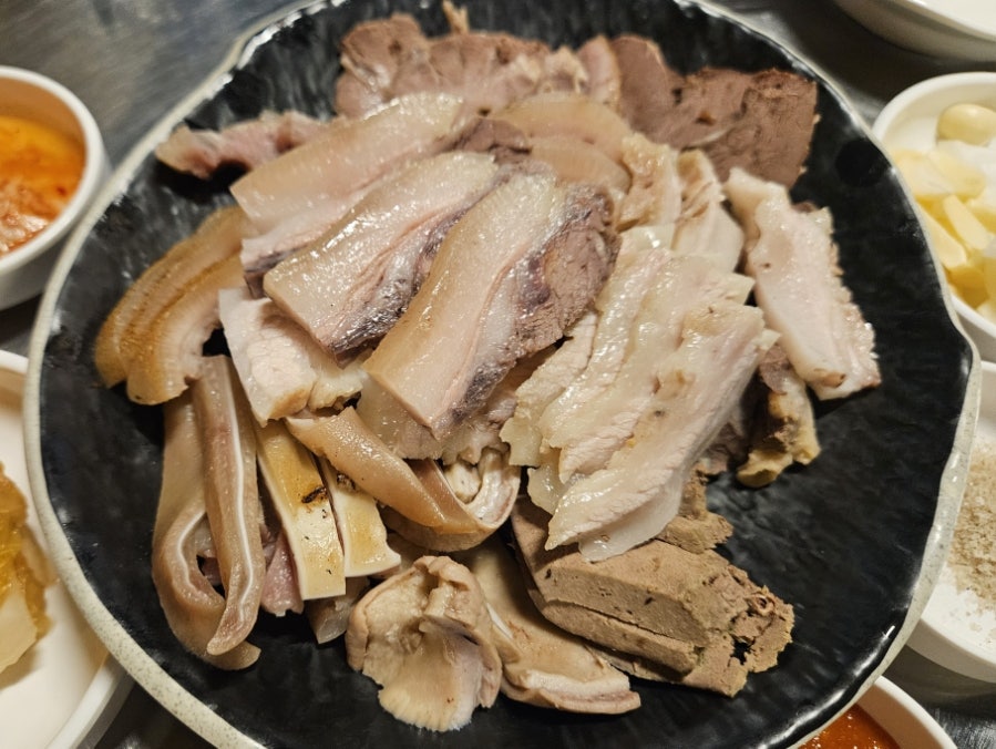 수북순대머릿고기 사진 2