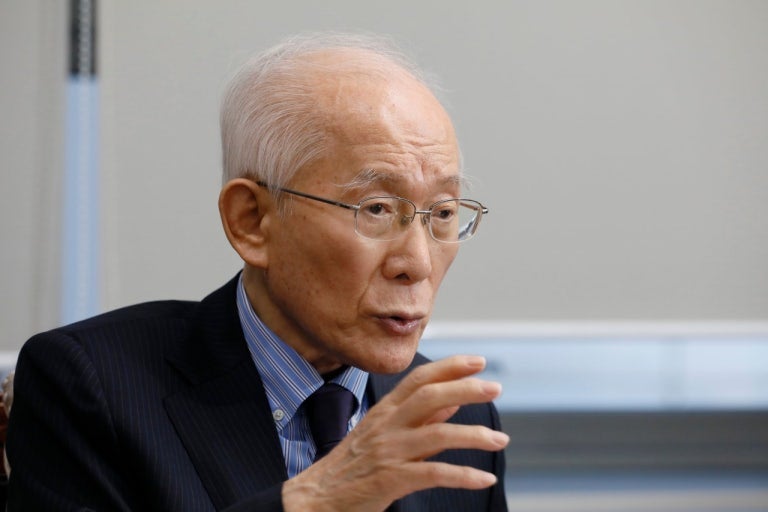 "50분 동안 서로를 기다린 부부"... 이회창 전 총재 부인 한인옥 여사 별세, 프로필 대선 흙오....