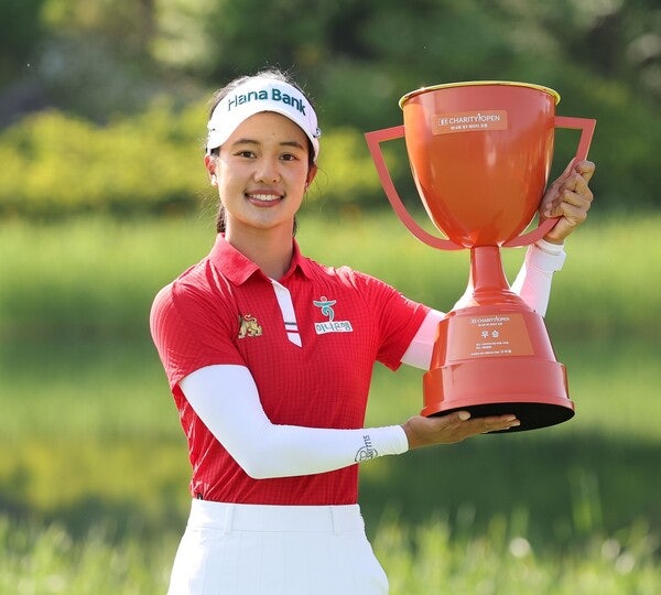  짜라위 분짠 KLPGA 역사상 최초 태국인 우승 달성… 국내 골프계 뒤흔든 역대급 이변의 막전막후