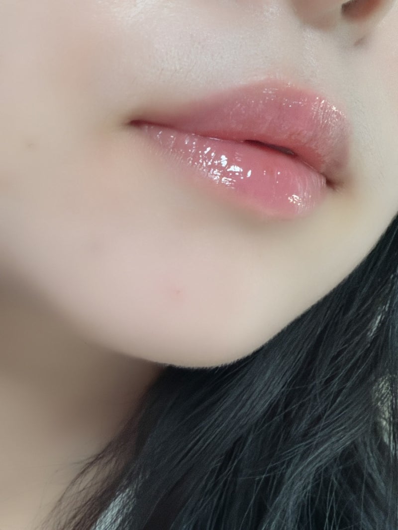 입생로랑 립오일 44호 누드나발리에 발색 겨울 쿨톤립 립스틱 추천