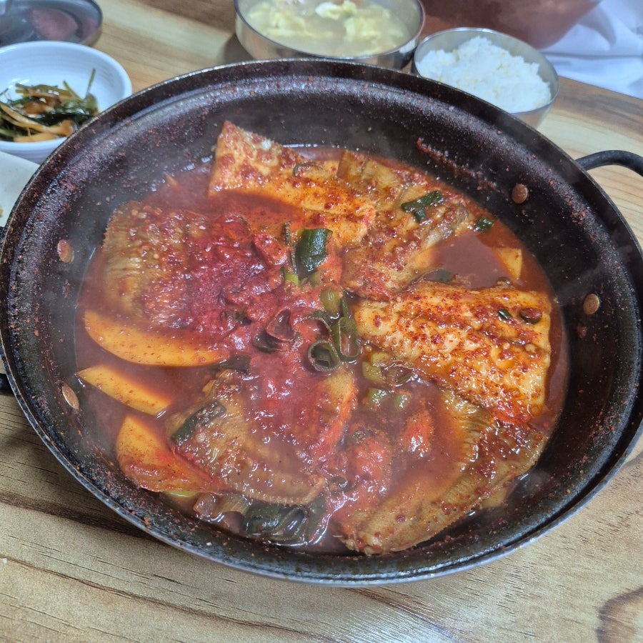 [ 묵호 ] 대박식당 - 묵호 현지인맛집 추천 ( 내돈내산후기 )