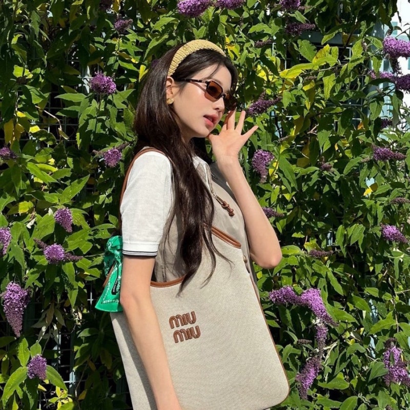 미리 알아보는 여름 휴가룩 장원영 미우미우 선글라스 러블리 코디 모음 • 젠테 세일 정보