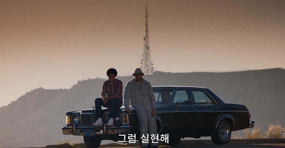 팝의 황제 마이클 잭슨의 귀환, 영화 <마이클> 후기: 무대만큼은 압도적이다