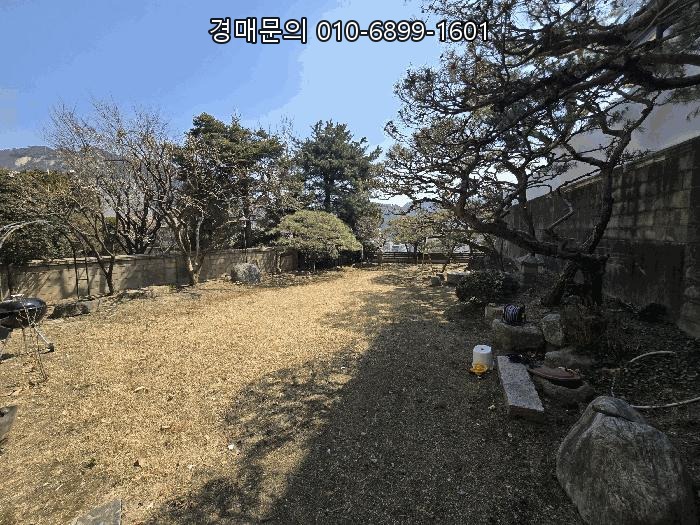  부동산 경매, 명품 주거지 서울 종로구 평창동 단독주택 매매 입지 분석 기회! 2025타경102376