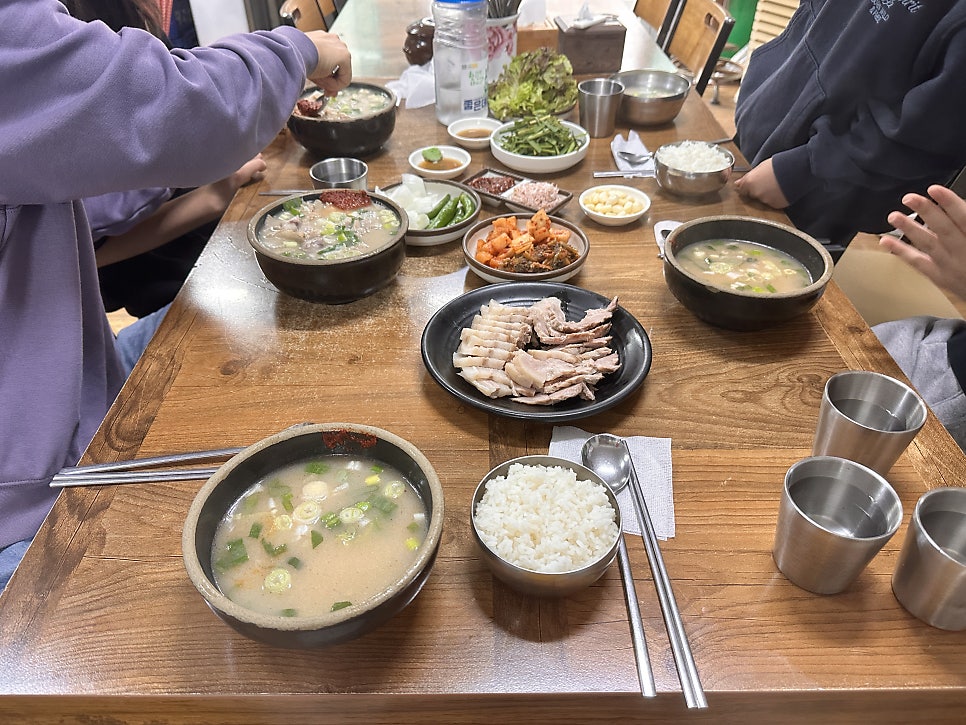 장군돼지국밥 사진 4