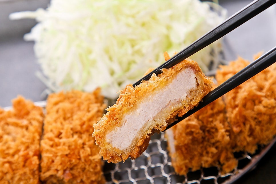 🍽️ [오모테산도 점심 맛집 BEST 3] 마이센 돈가스·AFURI 라멘·스파카 나폴리 부담 X 진짜 명점 (2026)