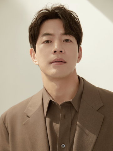 배우 이상윤 프로필 나이 학력 키 결혼 집 가족 아버지 이원우 집안 고향 드라마 영화