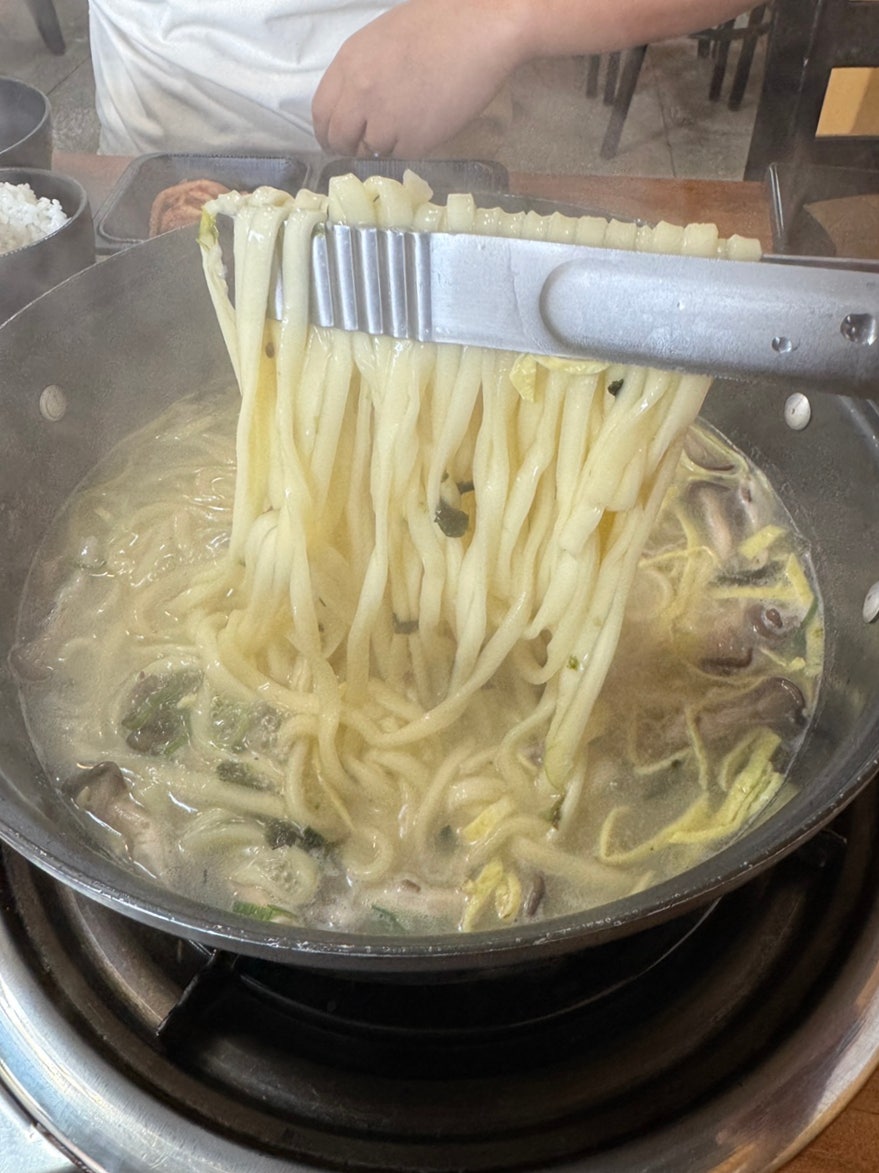 일미사골칼국수 사진 1