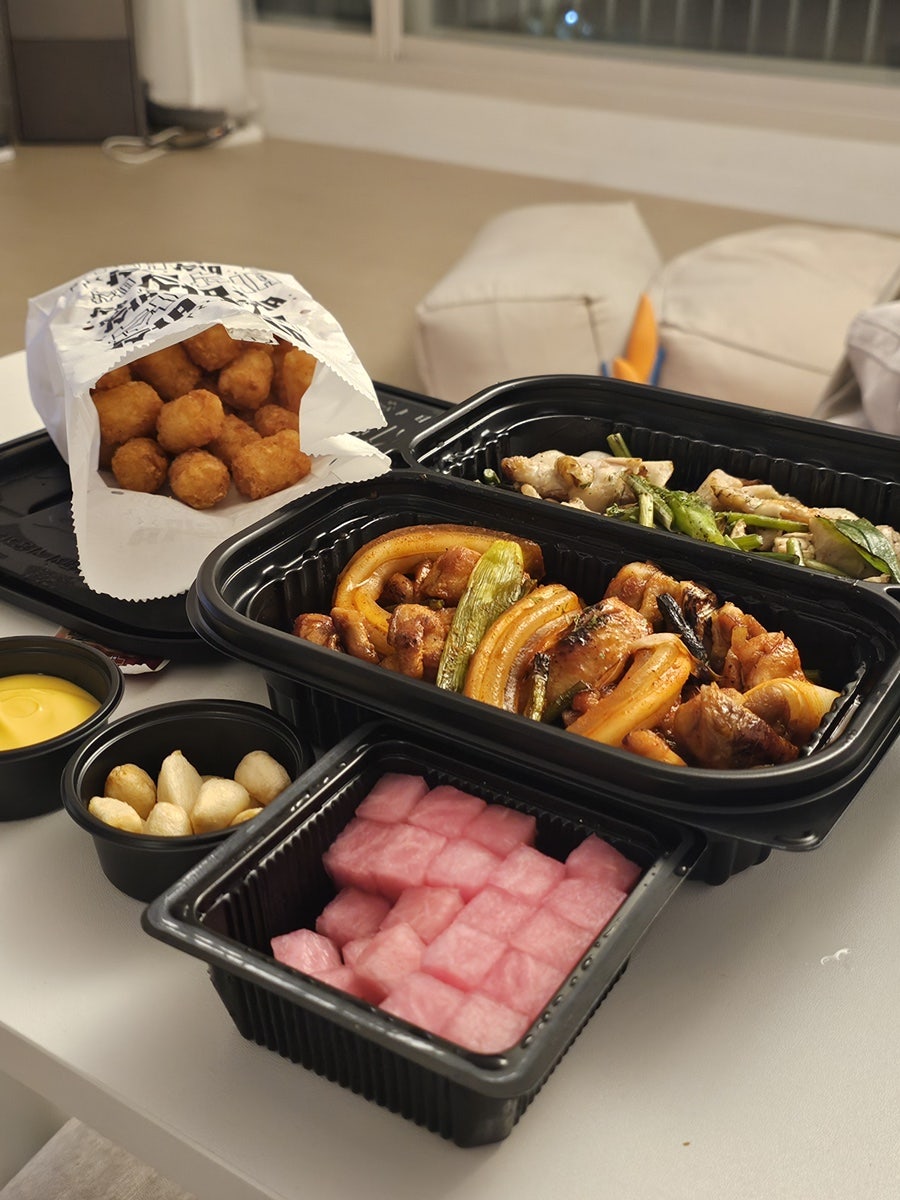 기영이숯불두마리치킨 용인모현점 사진 1