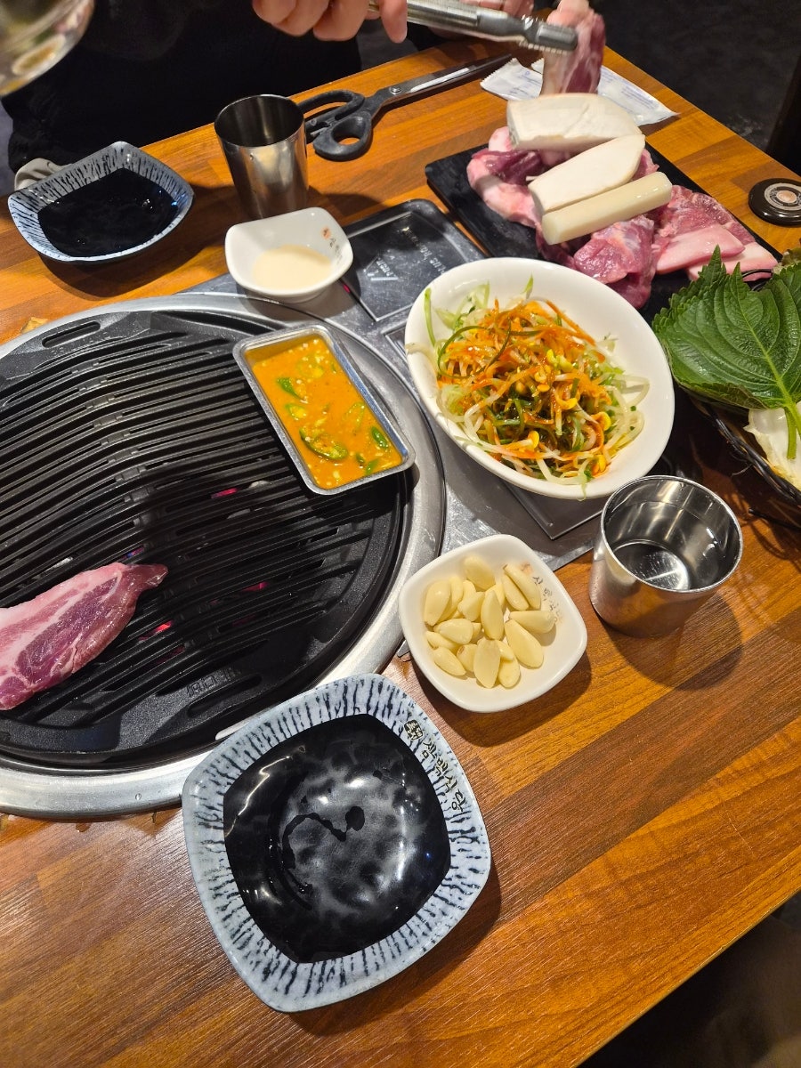 흑돼지삼백식당 용인상현점 사진 5