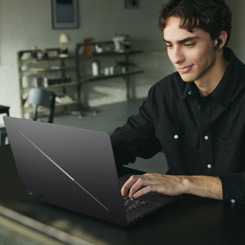 디자인과 퍼포먼스를 모두 담은 프리미엄 게이밍 노트북 ASUS ‘ROG 제피러스 G16’ 공개