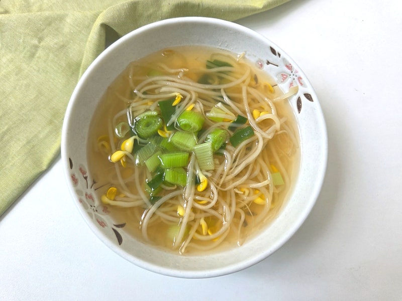 맑은 콩나물국 1인분 레시피 10분 초간단 끓이는법