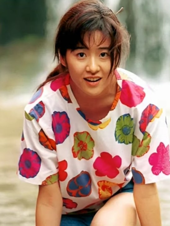 Caught Entering the Country with Jo In-sung? Go Hyun-jung's Shocking Recent Condition After Divorce from a Chaebol Family, Now Extremely Thin