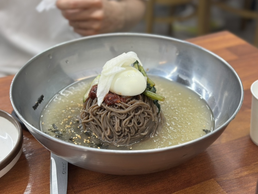 봉평메밀막국수 자양역점 사진 1