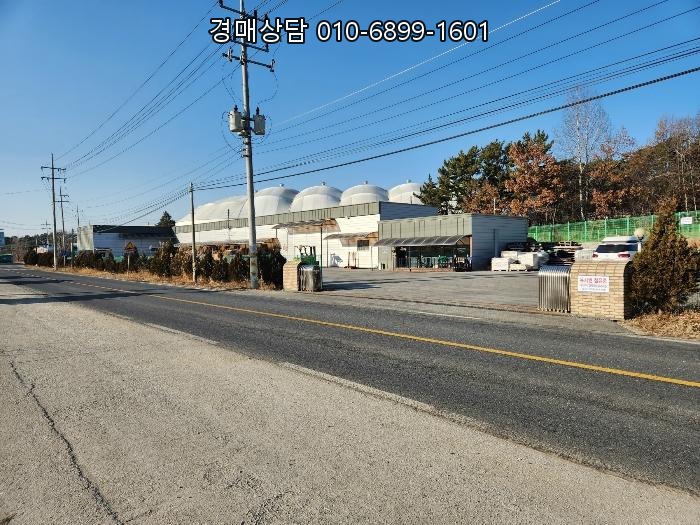  충남 논산시 은진면 시묘리 공장 경매 감정가 반값 이하 유찰 토지 844평 건물 307평 유치권 깨진 특수물건 분석 2023타경138