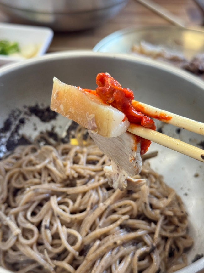 김포 운양동 들기름막국수 맛집 어린이 메뉴 반값인데 양 보고 놀람 평창진부막국수