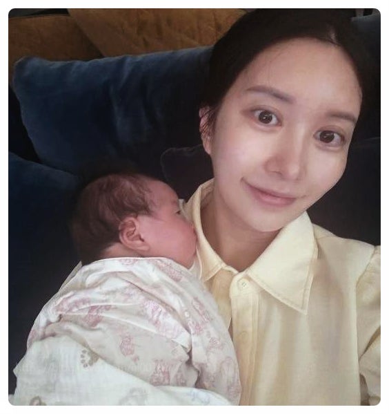 이지훈 아내 아야네 임신 중 건강 이상에 딸 복합 감염, 최근 유난 육아 논란 속 결국 무너진 이유