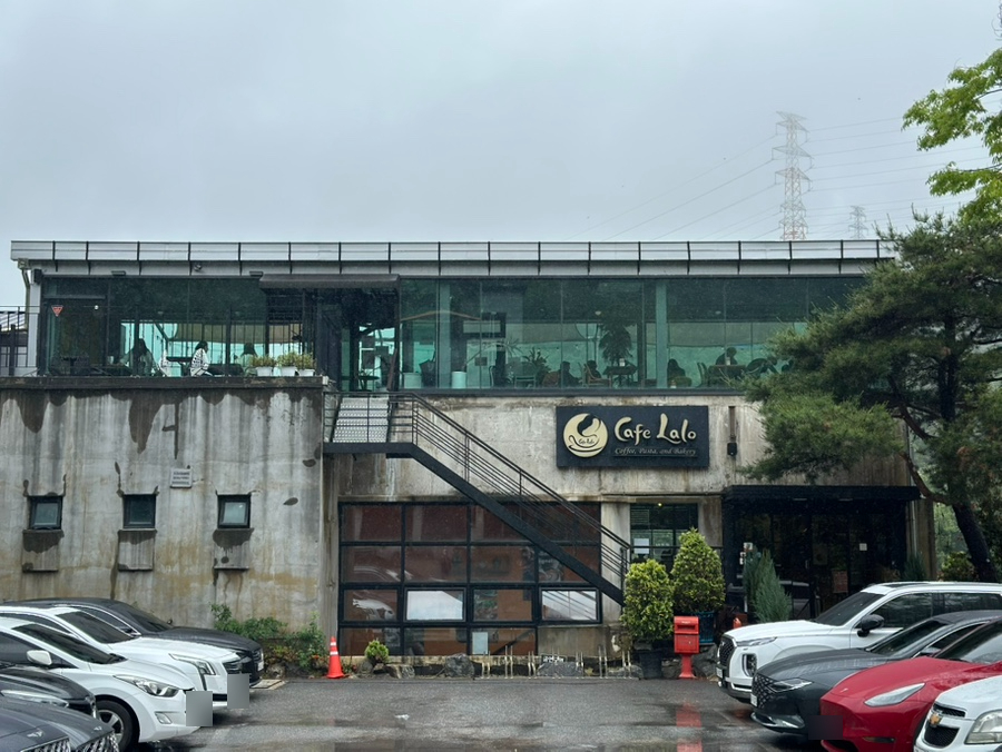 카페랄로 판교점 사진 5