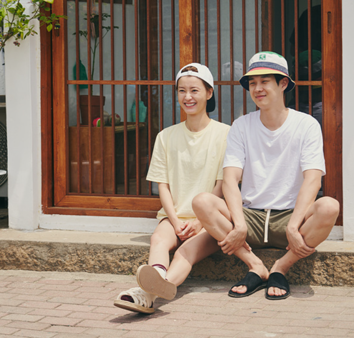 "이게 진짜 찐친이라고?" 정유미·최우식 역대급 설레는 투샷 비하인드