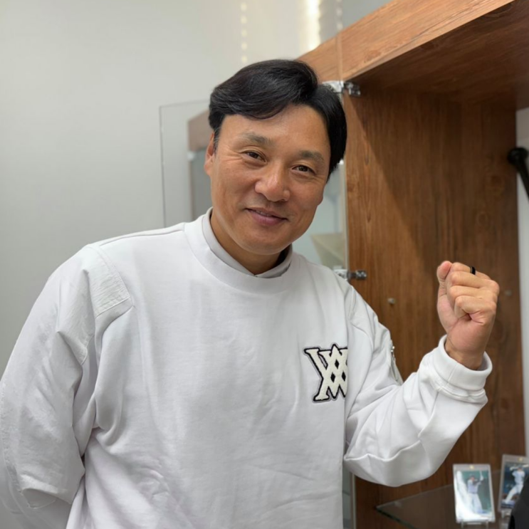 <b>이승엽</b>을 데려온 감독이 사라졌다, <b>요미우리</b>에서 무슨 일이 벌어지....