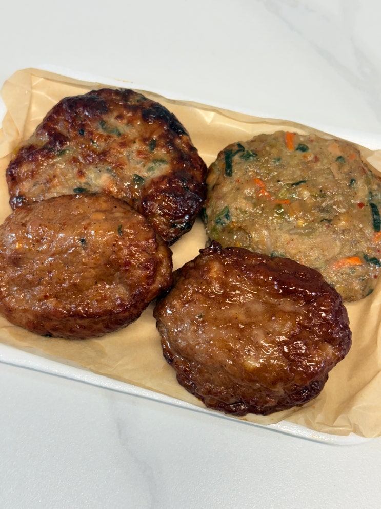  죽도시장 맛집 추천 용철이떡갈비 백남옥손만두 죽도 시장점 솔직 후기