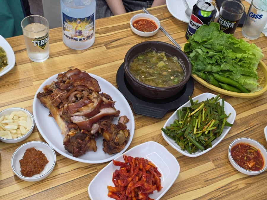 부흥왕족발 사진 1
