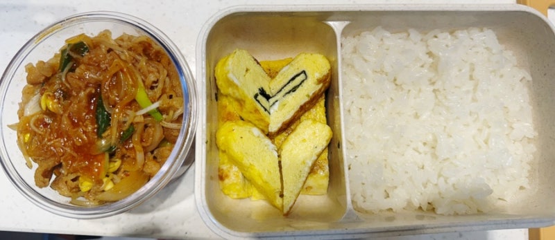 남편 도시락 메뉴, 김계란말이, 대패우삼겹콩나물볶음, 콩불레시피, 돼지고기로 가능한 콩불....