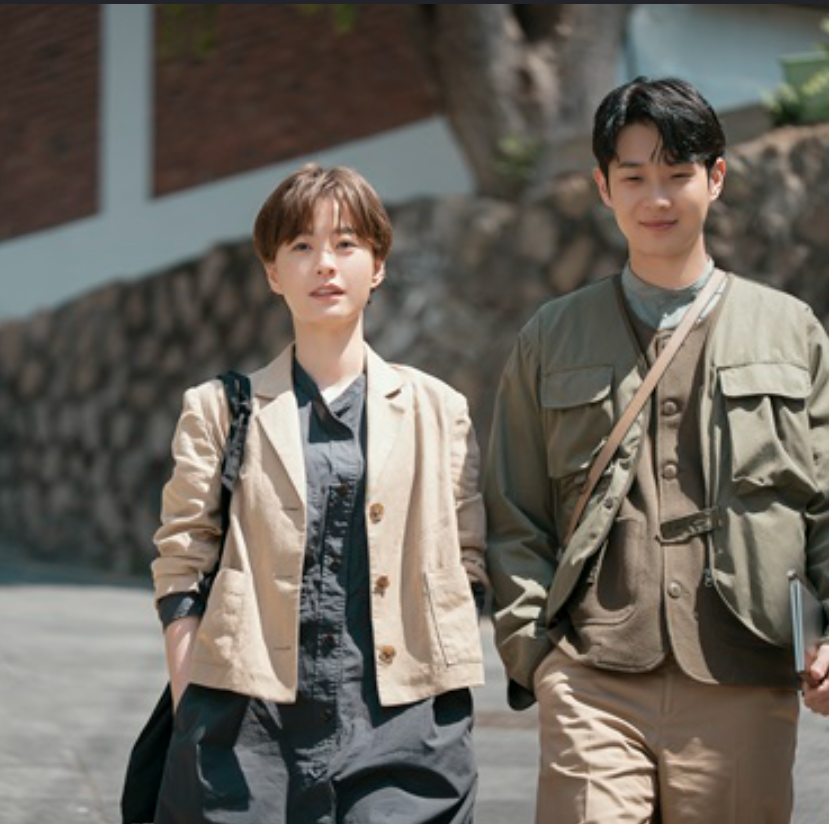 "이게 진짜 찐친이라고?" 정유미·최우식 역대급 설레는 투샷 비하인드