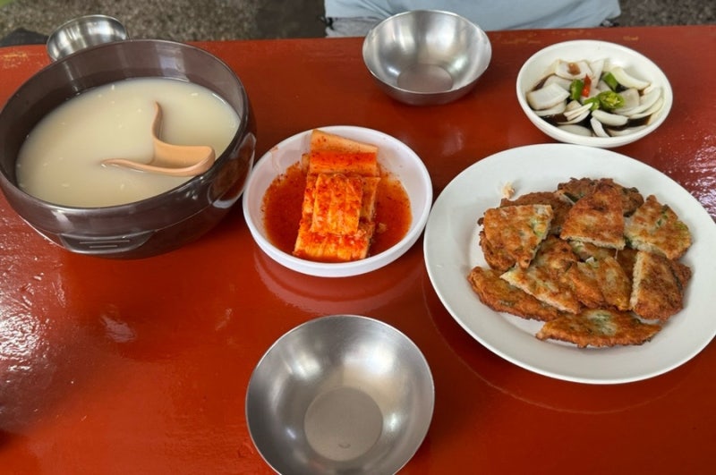 대구 비산동 맛집 최영경 할매 빈대떡 1974년 노포에서 동동주로 낮술