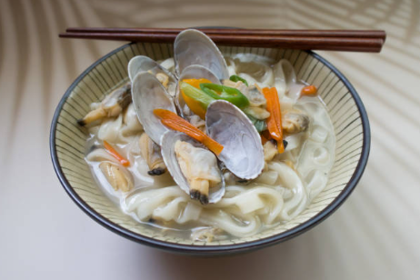 바지락 칼국수 황금 레시피 — 집에서 쉽게 끓이는 시원한 한 그릇