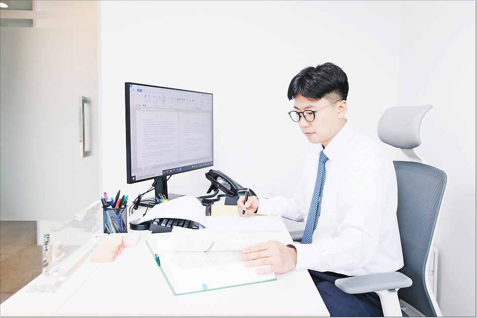 변호사의견서 변호인의견서만 작성하는데 비용 가격은 관련 사진