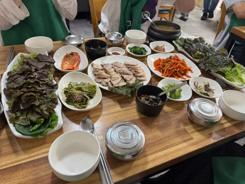 [광주]1박2일/ 산수쌈밥/ 컴피코지/ 아우스밀/ 영미오리탕/ 조선대장미축제/ 창억떡