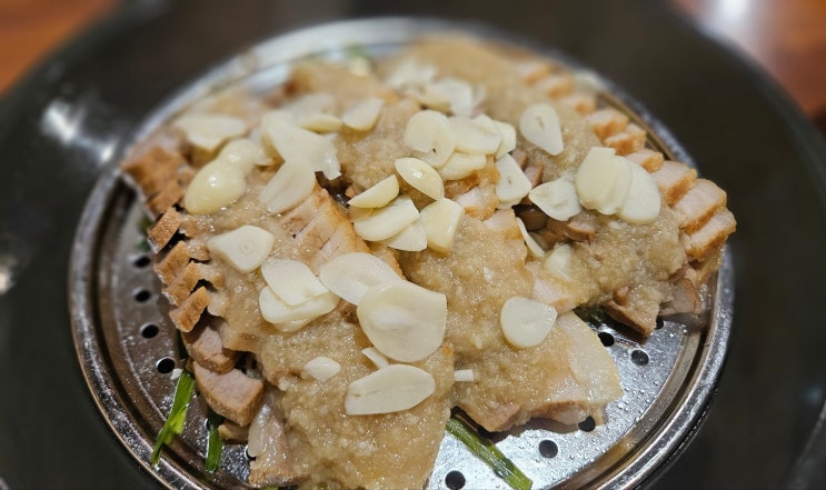  보쌈은 이래야지! 보쌈의 모범을 보여주는 맛. 미아역맛집 '더맛있는족발보쌈 미아역점' 다녀왔습니다