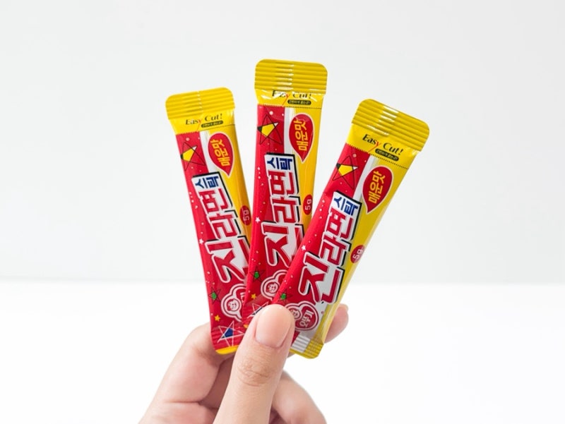 편의점에서 휴대용 진라면 스프를 판다고? 진라면 매운맛 스틱 vs 일반 라면스프 비교 후기
