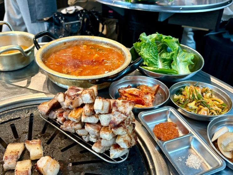  성수동 삽겹살 맛집 효자동목고기 성수점 고기집