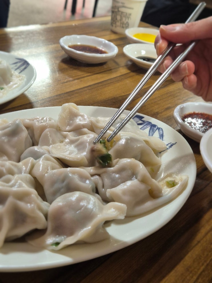  부모님 단골, 쯔양도 다녀간 대구 3대 만두 맛집 영생덕, 종류별로 먹어봤다.