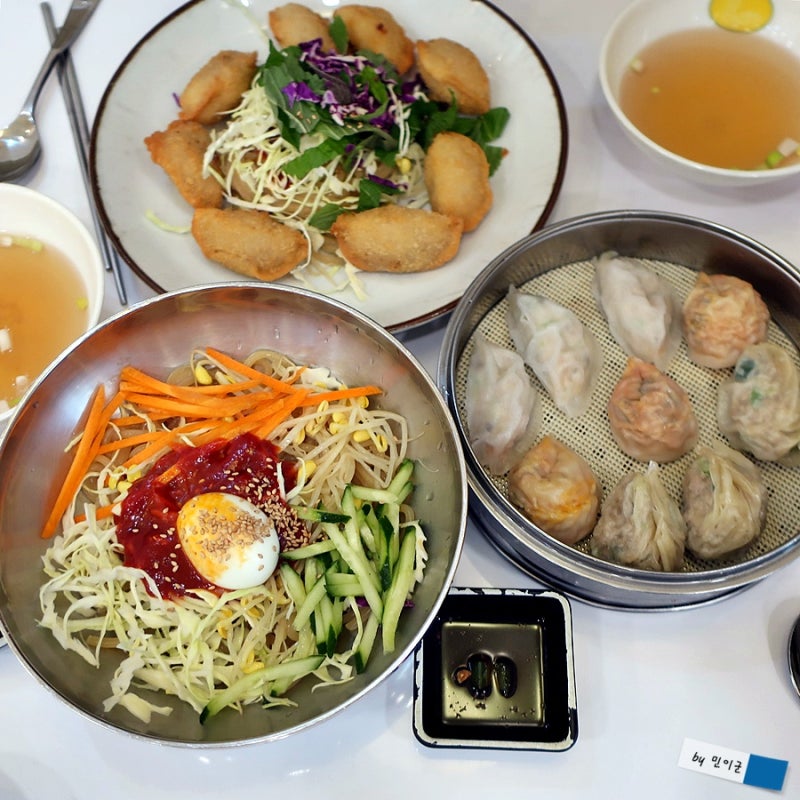 인천 신포국제시장 맛집 신포우리만두 본점 쫄면 비빔만두 후기
