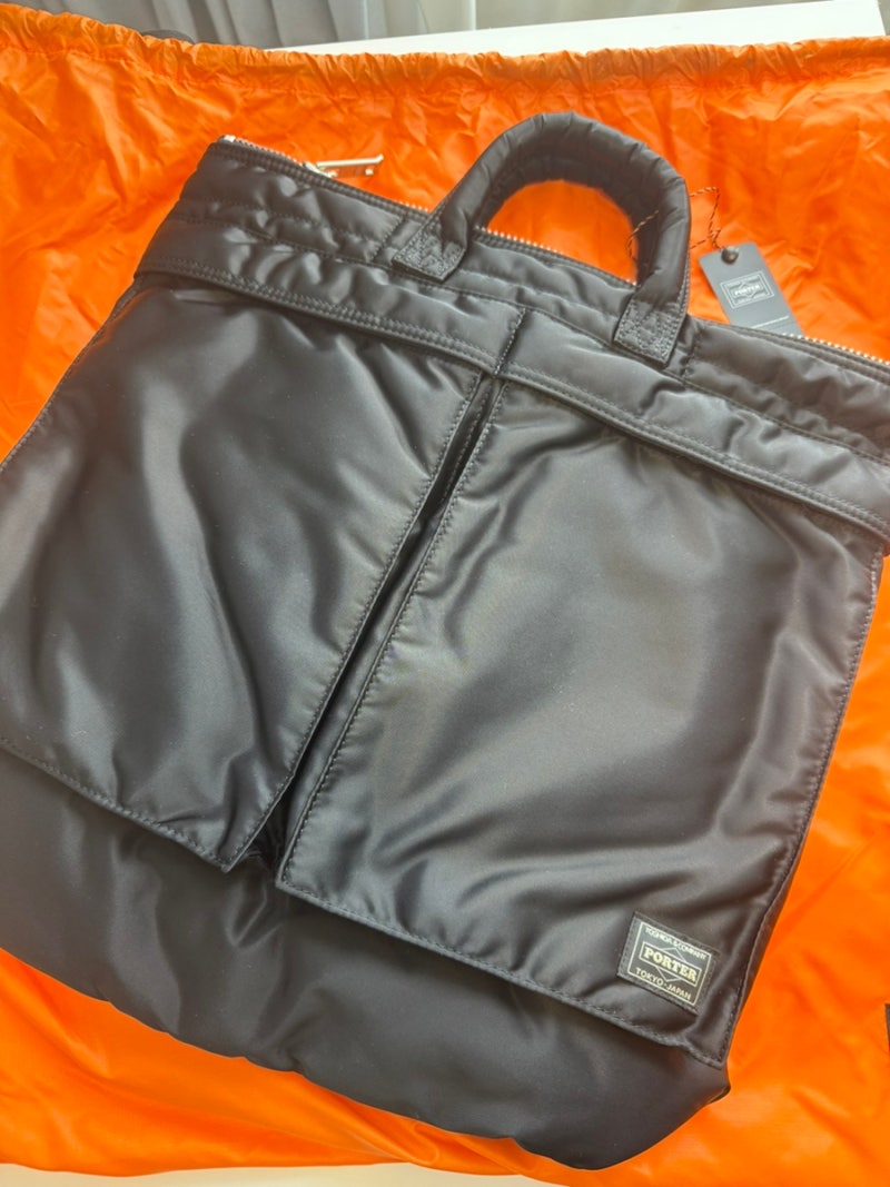 [가방/크로스백]후쿠오카 텐진 지하상가 요시다포터 탱커백(TANKER HELMET BAG)(정사각형) 구매 및....