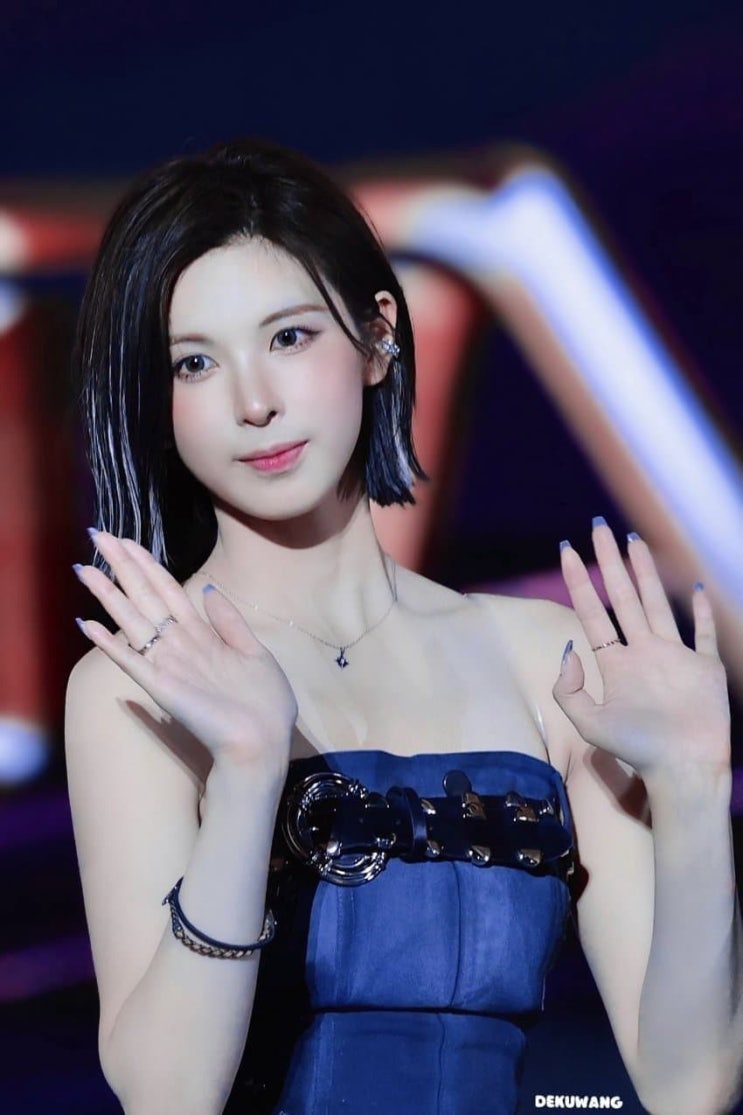  감탄 나오는 귀족 아가씨 자태 배이, 21살 단발 여신 근황