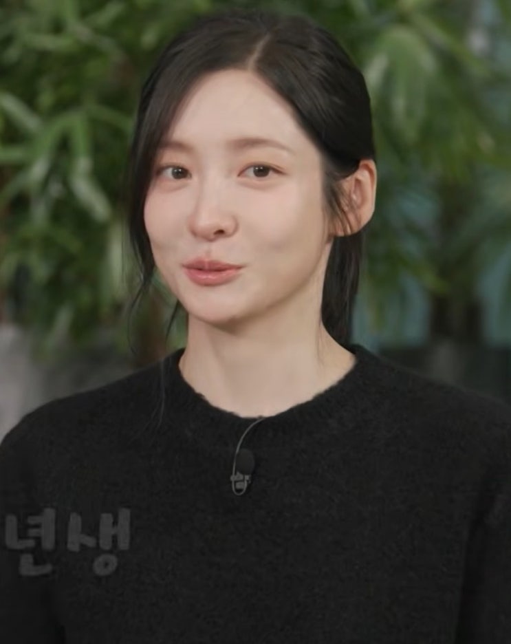 [유 퀴즈 온 더 블럭] 배우 박지현, 알고 보니 ‘엘리트 금수저’… 의사 아버지와 명문대 스펙 공개