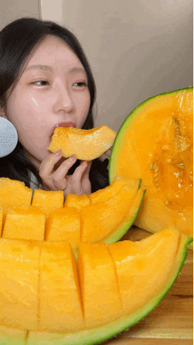 공구오픈 1년에 한달만나오는 함안 초고당도 프리미엄 노을멜론 18브릭스