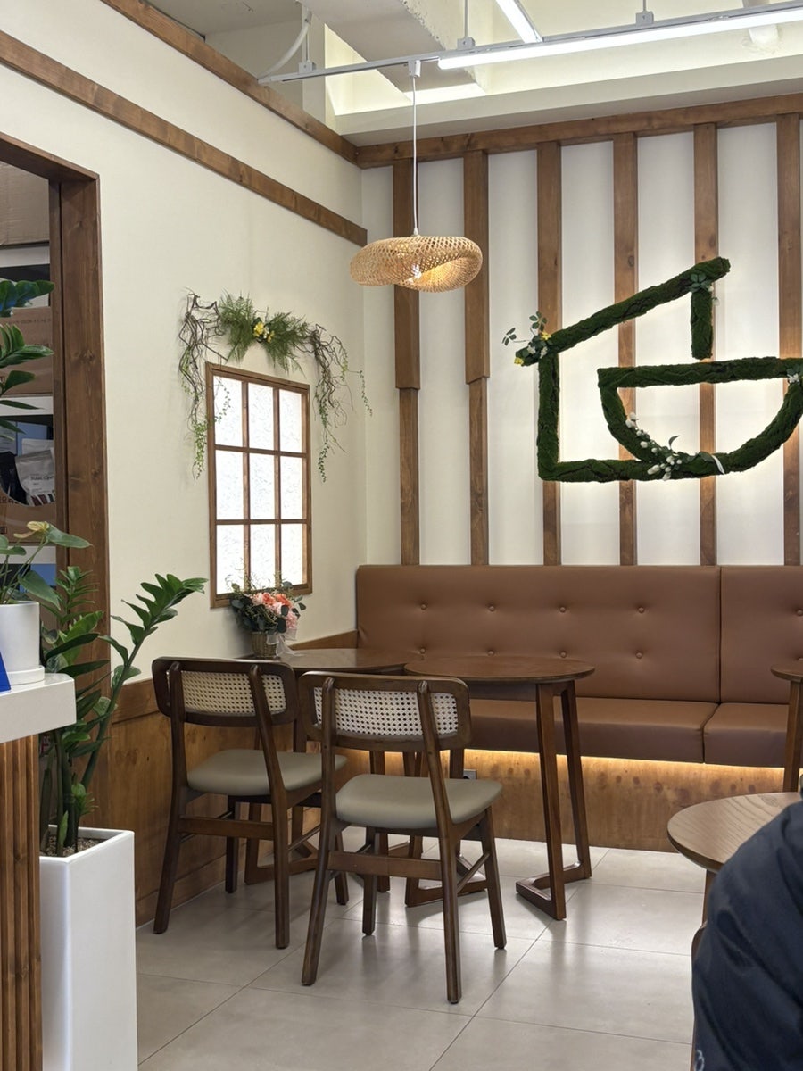커피볶는시골커피 울산달동점 사진 5