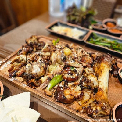 대전 봉명동 야구중계 대형 스크린바베큐 족발 맛집 럭키족발